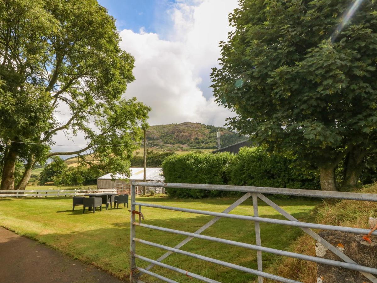 Garreg Lwyd Farm Villa Pwllheli Exterior photo
