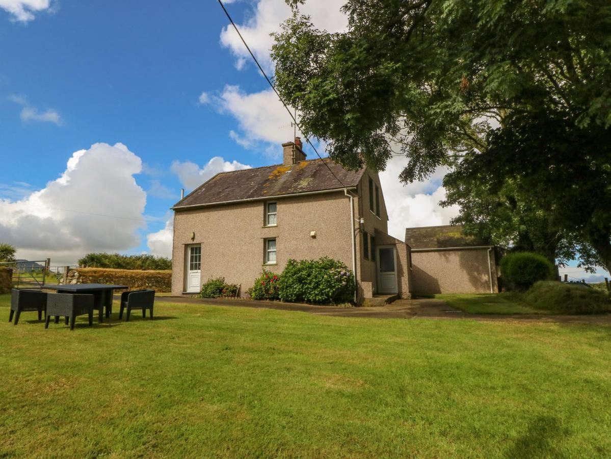 Garreg Lwyd Farm Villa Pwllheli Exterior photo